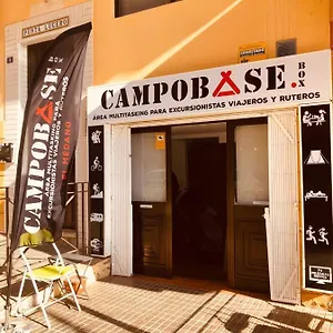 Campobase.box Hostel