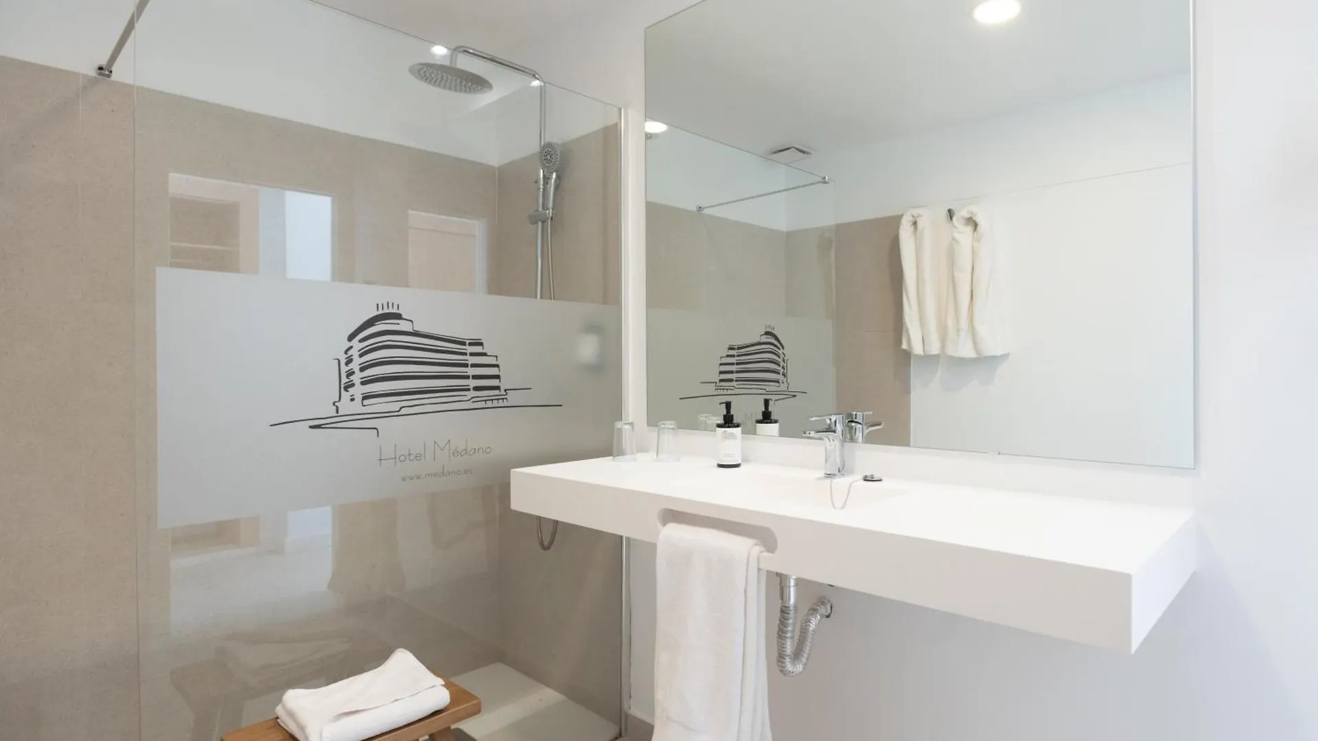 ***  Hotel Medano Spain